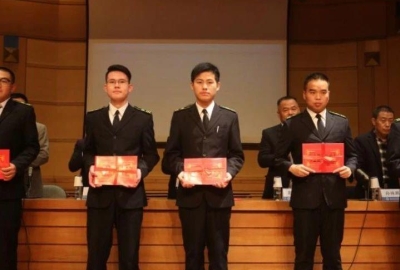 助学树人:韦立奖学金颁奖仪式举行