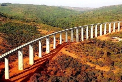 赢联盟达圣铁路最长最高大桥架设成功！